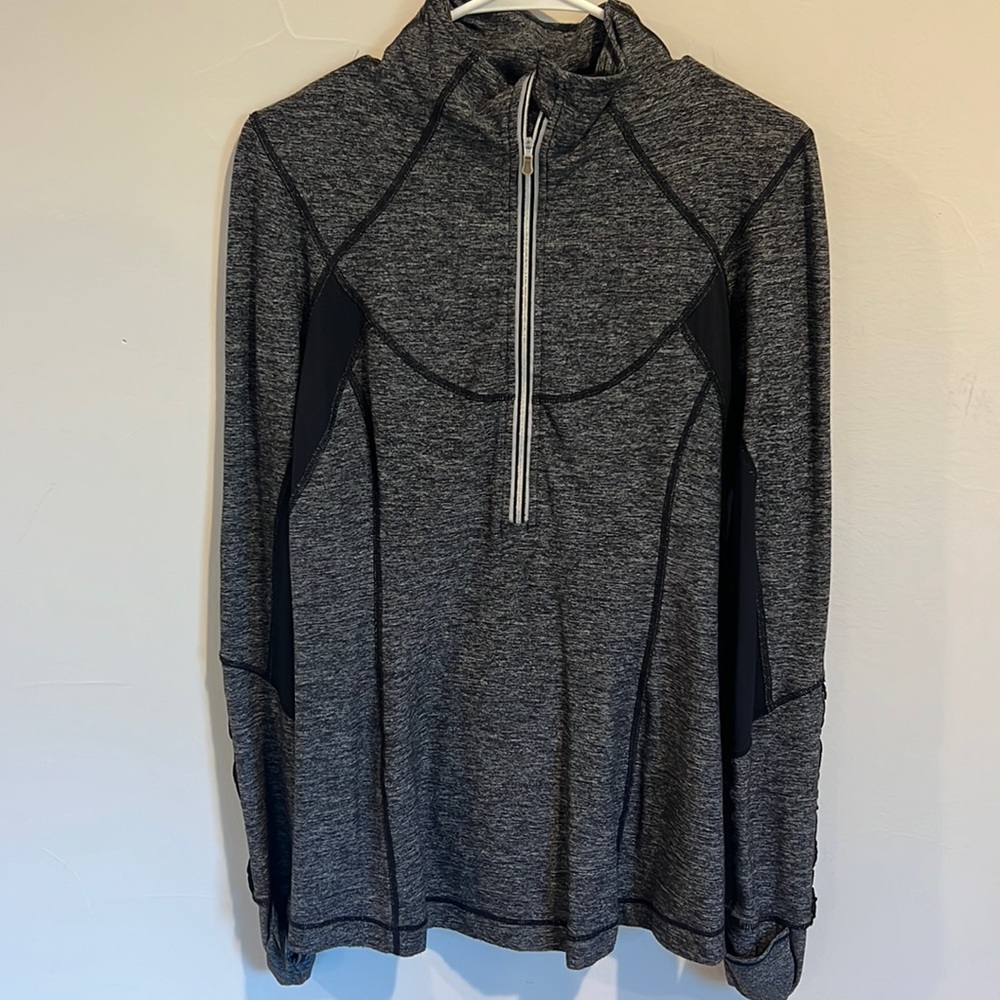 Lululemon long sleeve lightweight, pull over